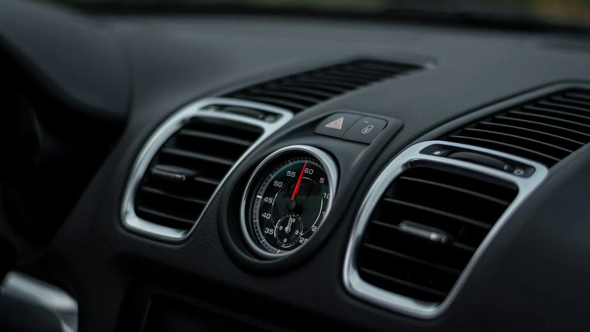 Quand recharger climatisation voiture